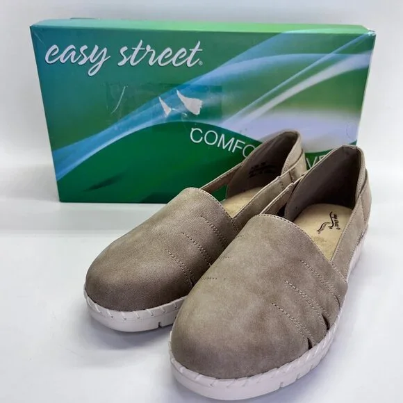 Easy Street Bugsy Slip-On Sneakers Size 7M Lightweight Stretch Rubber Sole - Picture 2 of 13